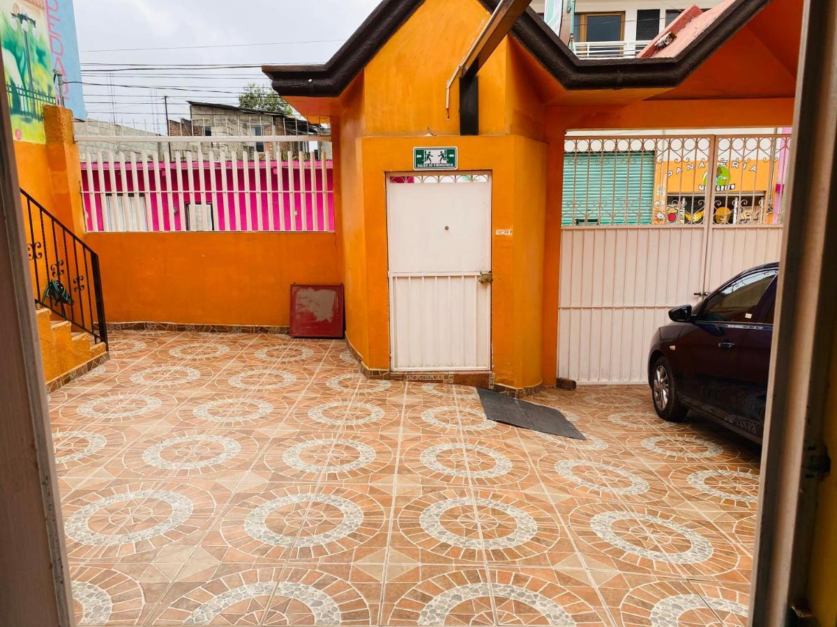El paraíso de Zacatlán Departamento planta baja, 11 pax Exterior foto